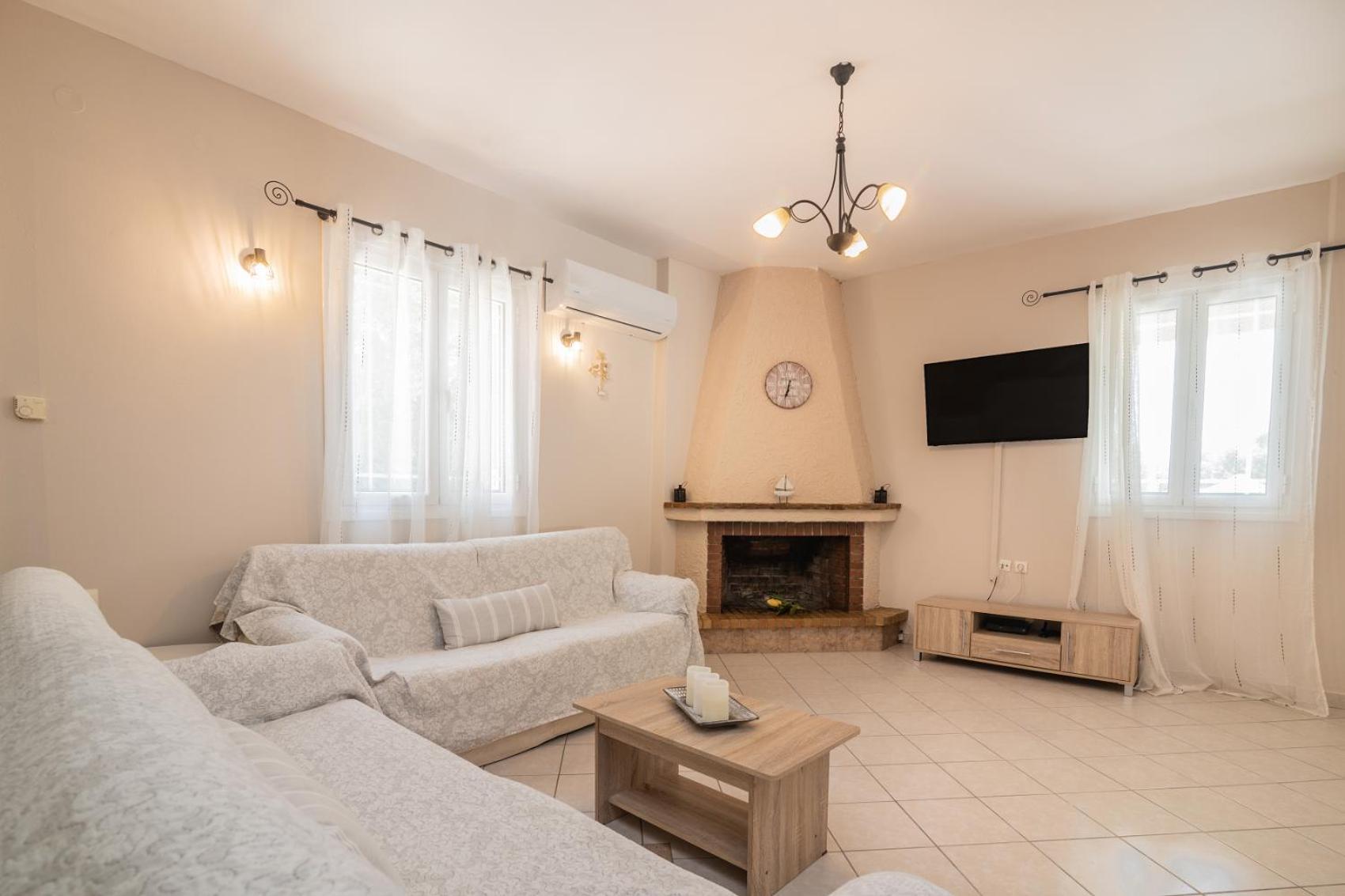 Planos Villa Esterno foto
