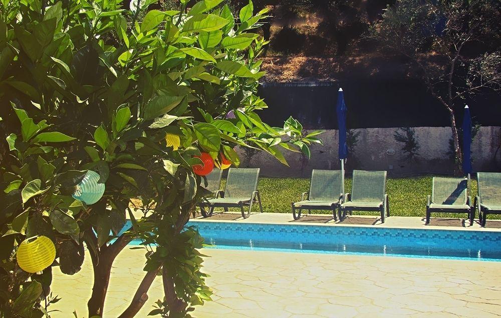 Planos Villa Esterno foto